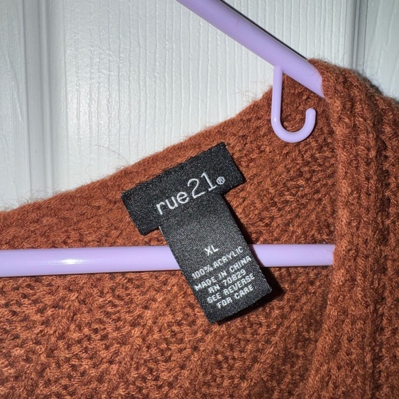 Rue21 Warm Brown V-Neck Sweater - Picture 2 of 2